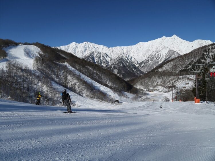 HAKUBA VALLEY 鹿島槍スキー場 – 冬の楽園の魅力を10倍に！